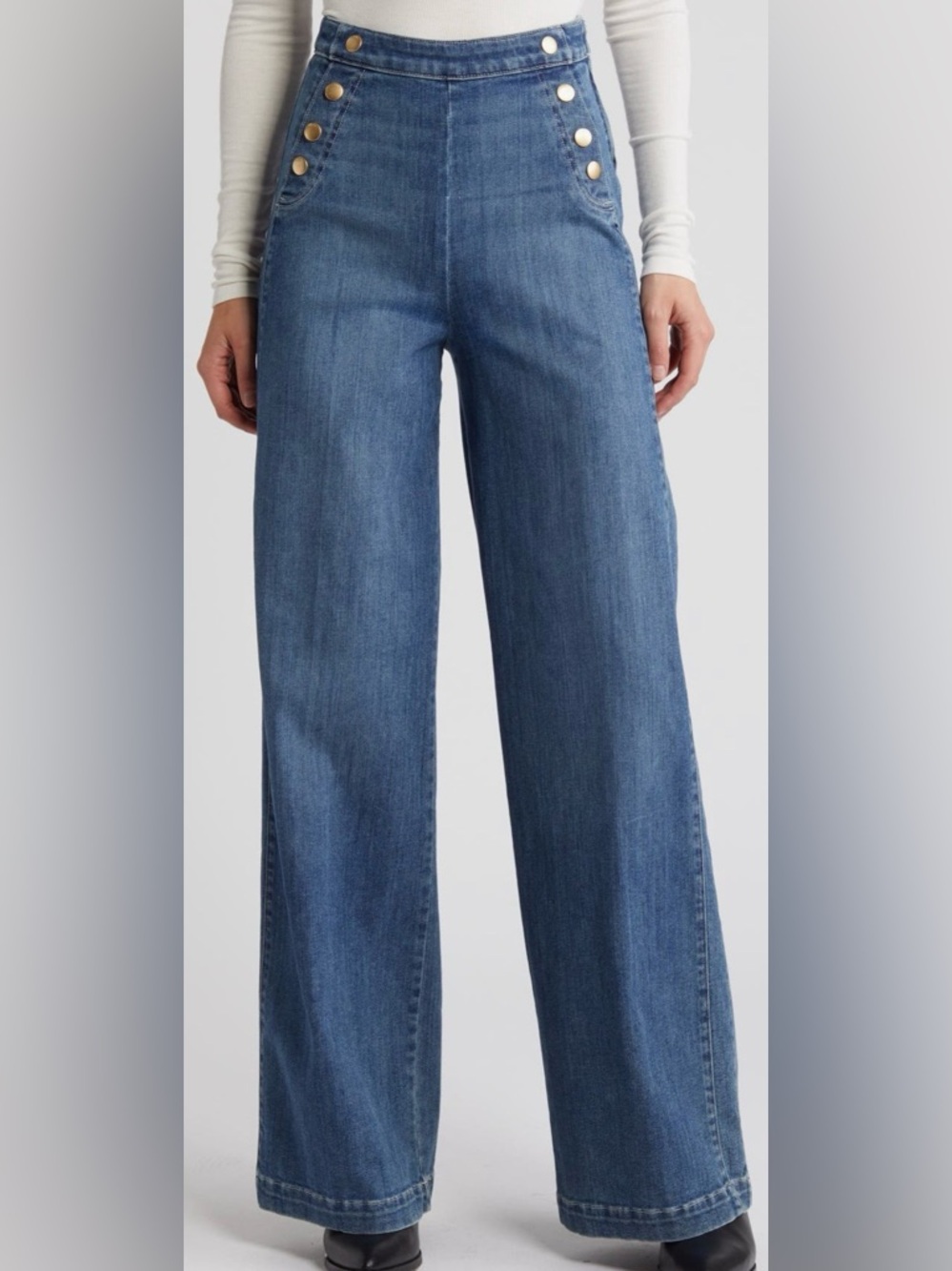 Frame Denim Wide-Leg Jeans in Mid Blue